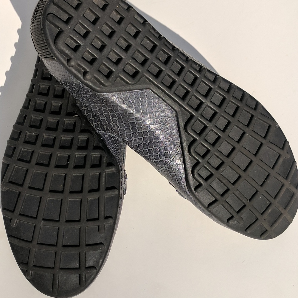 Rockport Blue Teal Snakeskin Patterned Loafers - Picture 6 of 8